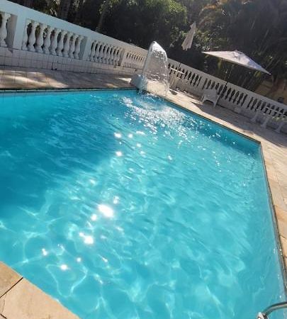 Linda Chacara Em Condominio Fechado Com Wifi De 300Mb - อาทิบายา ภายนอก รูปภาพ