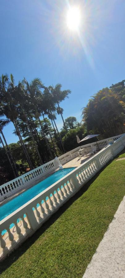 Linda Chacara Em Condominio Fechado Com Wifi De 300Mb - อาทิบายา ภายนอก รูปภาพ