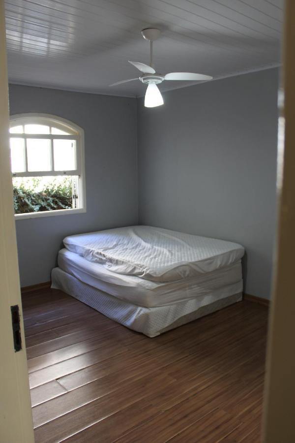 Linda Chacara Em Condominio Fechado Com Wifi De 300Mb - อาทิบายา ภายนอก รูปภาพ