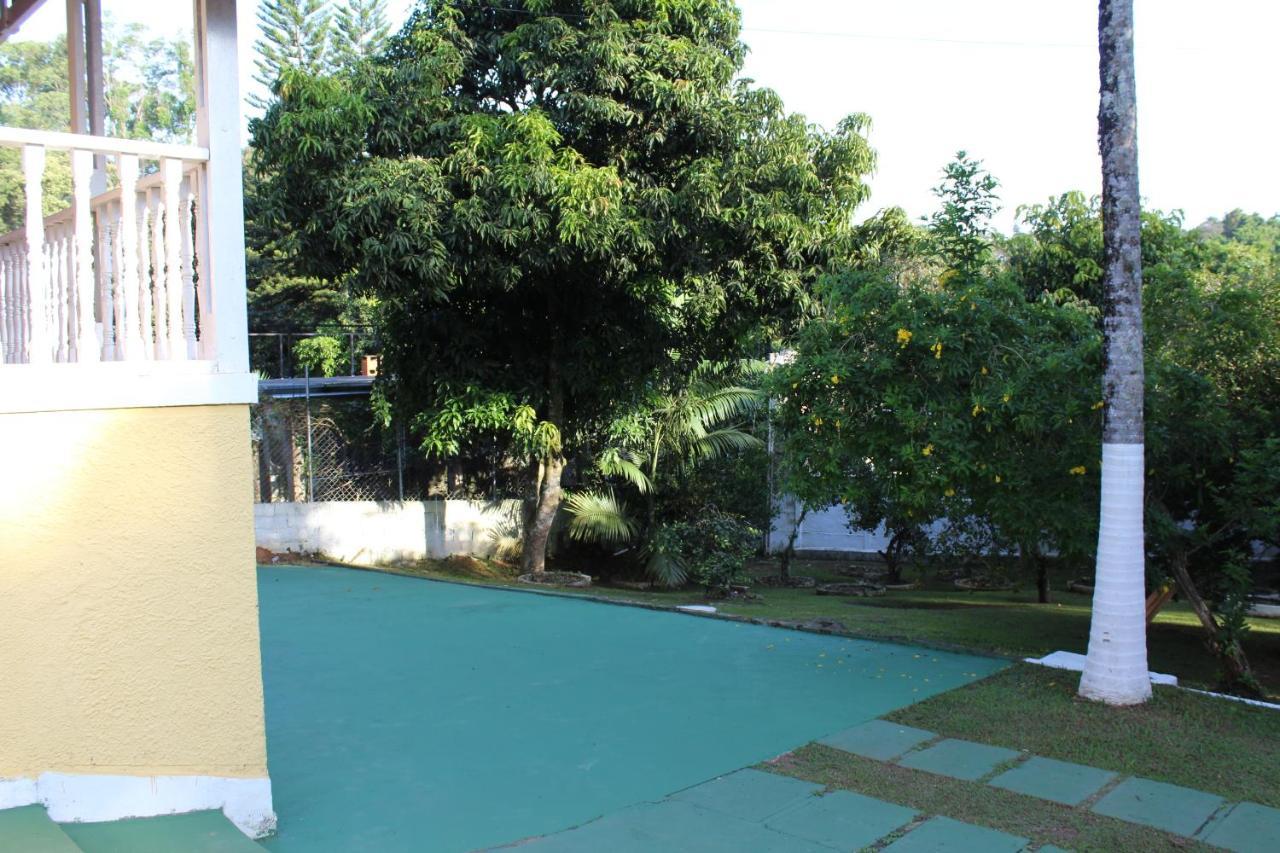 Linda Chacara Em Condominio Fechado Com Wifi De 300Mb - อาทิบายา ภายนอก รูปภาพ