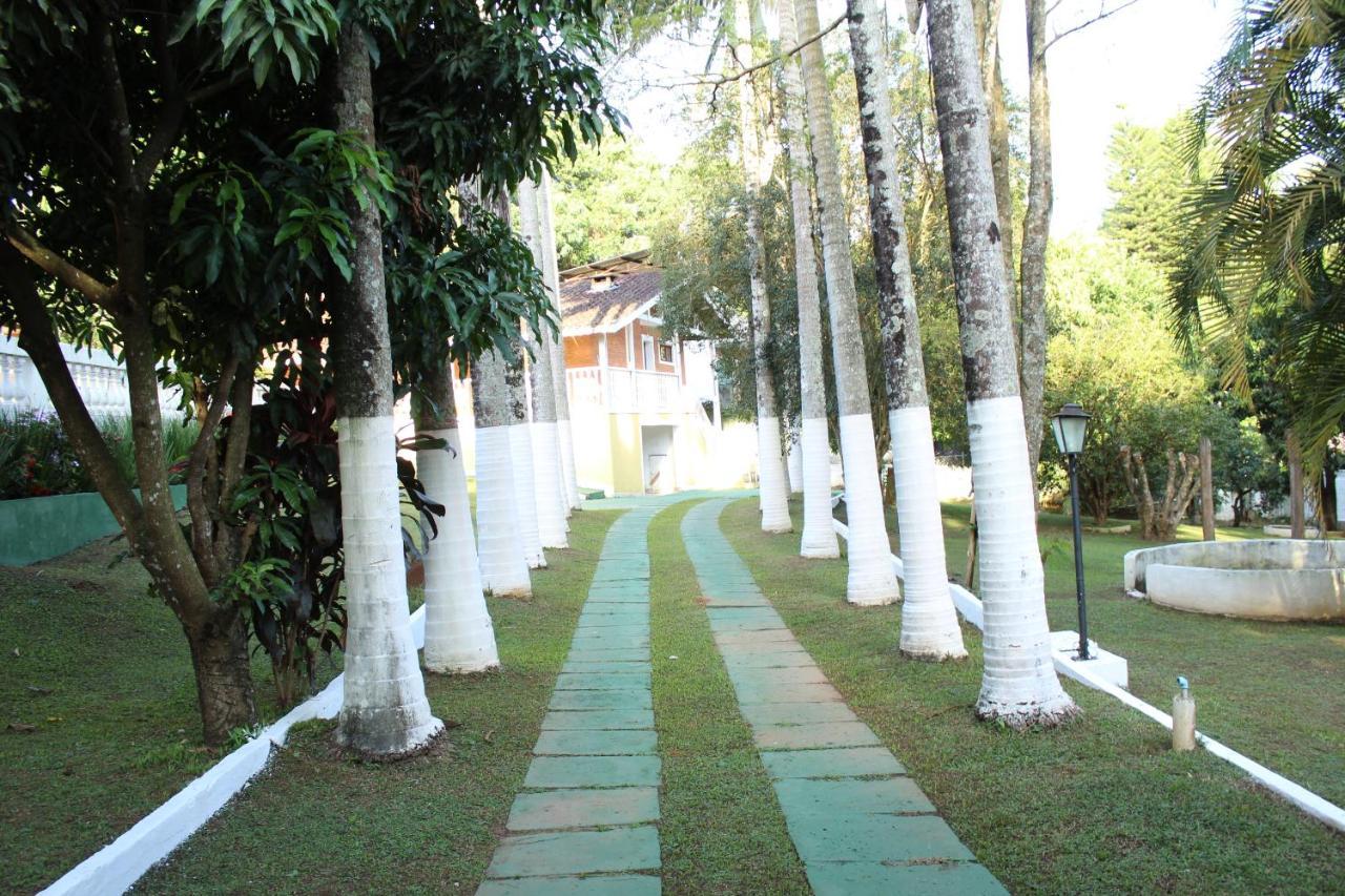 Linda Chacara Em Condominio Fechado Com Wifi De 300Mb - อาทิบายา ภายนอก รูปภาพ