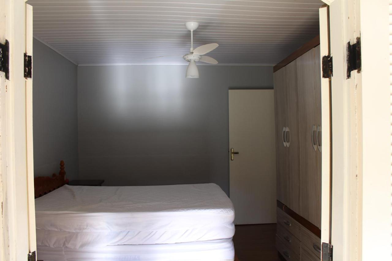 Linda Chacara Em Condominio Fechado Com Wifi De 300Mb - อาทิบายา ภายนอก รูปภาพ